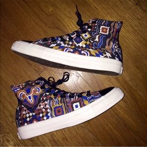 Converse Year Of The Goat Men 7/Women 9 RARE.nike
